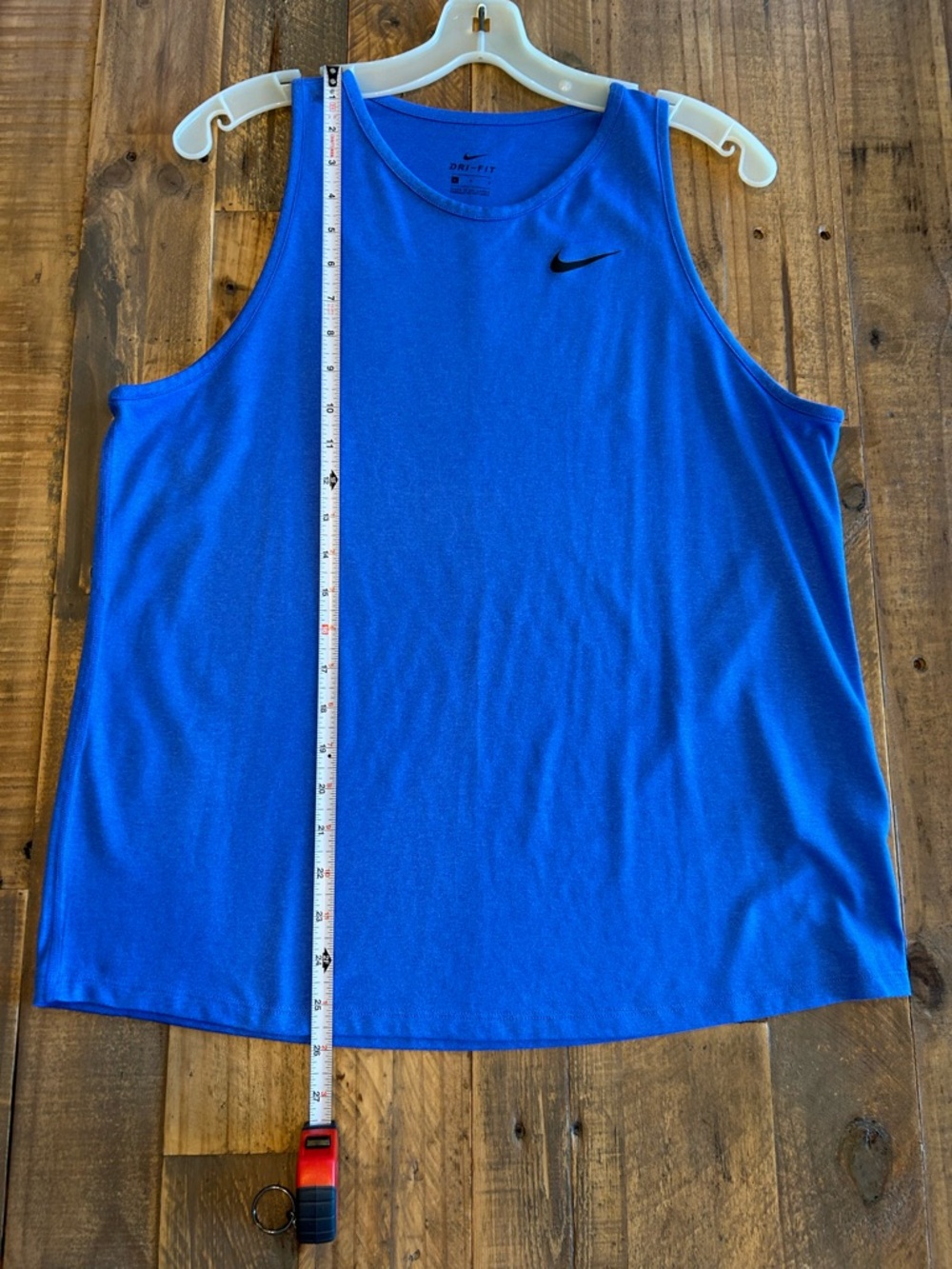 Nike Women’s Dry Fit Tank Top in size Large
Bright blue - Picture 3 of 5